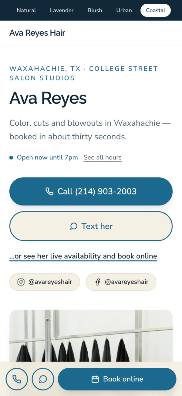 The Ava Reyes site in its blue Coastal look